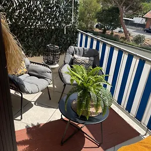 Terrasse Plein Sud Au Calme, Deux Doubles Appartement